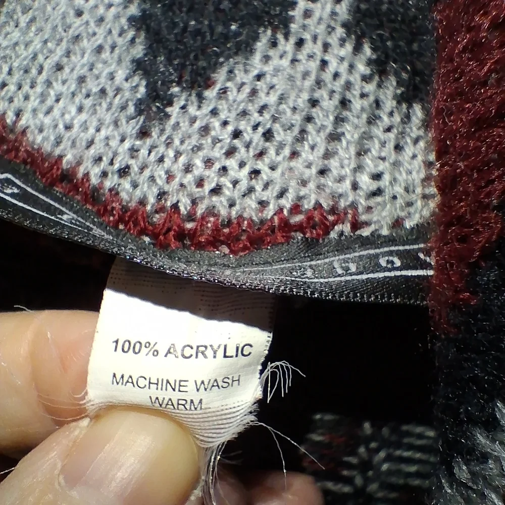 A Knitch Above Geometric Pattern Sweater Cardigan - Red and Black - Picture 6 of 8